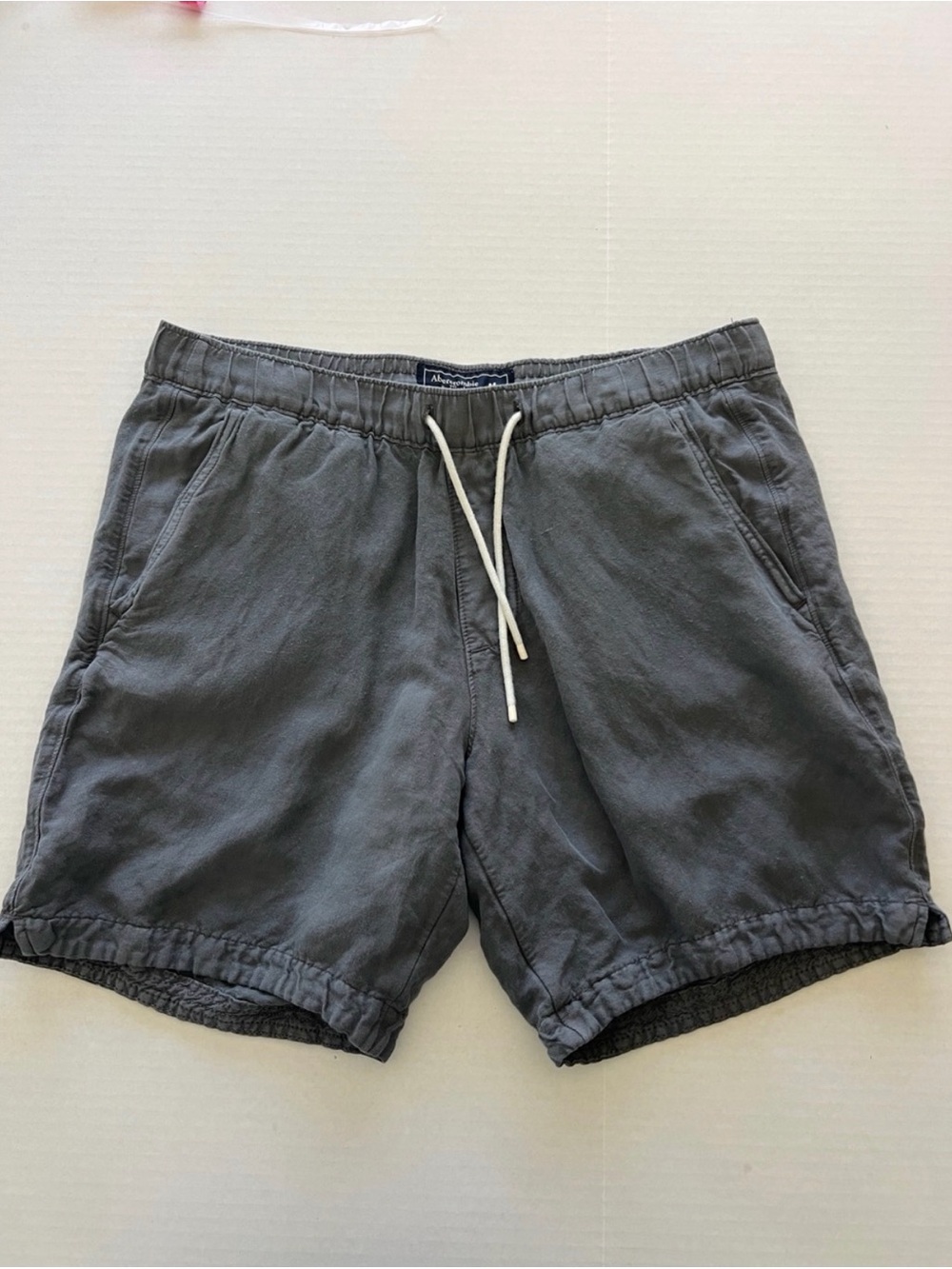 Abercrombie & Fitch Gray Elastic Waist Shorts